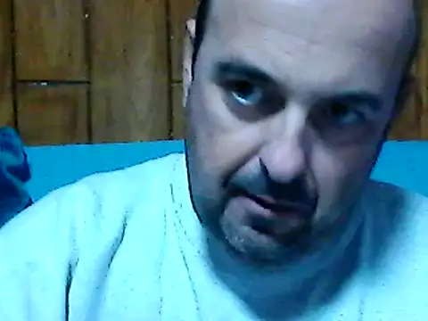 Hot-pico76 online show from November 15, 2025, 4:47 pm