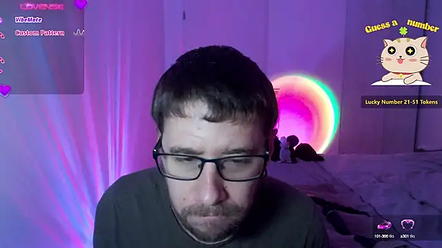 Snapshot of Thomas_Mrd chatting on December 16, 2024, 4:02 am Thomas Mrd online show from December 16, 2024, 4:02 am