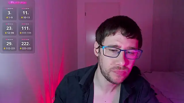 Snapshot of Thomas_Mrd chatting on December 25, 2024, 1:20 am Thomas Mrd online show from December 25, 2024, 1:20 am