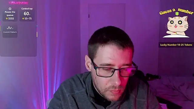 Snapshot of Thomas_Mrd chatting on March 12, 2025, 4:19 am Thomas Mrd online show from March 12, 2025, 4:19 am