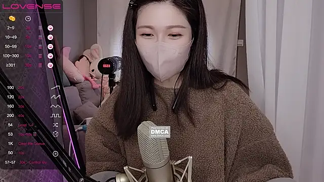 tw lala online show from January 7, 2025, 7:28 pm