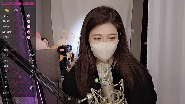 tw lala online show from March 11, 2025, 7:25 pm