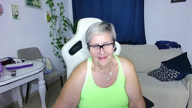 Selenna57 online show from February 15, 2026, 6:59 pm