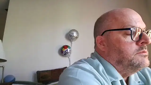 Snapshot of Ursulet_US chatting on May 29, 2026, 10:08 pm Ursulet US online show from May 29, 2026, 10:08 pm