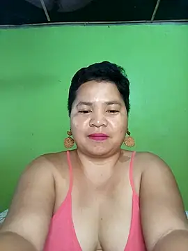 hotpussyxxx33x online show from May 16, 2026, 6:10 am