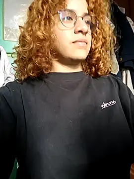 EmmaMelissa0521 online show from October 4, 2025, 10:08 pm