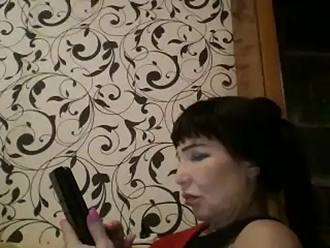 JeaneDavis online show from March 7, 2025, 4:44 pm