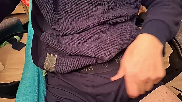 Snapshot of Danyell_K287 chatting on October 31, 2025, 8:54 pm Danyell K287 online show from October 31, 2025, 8:54 pm