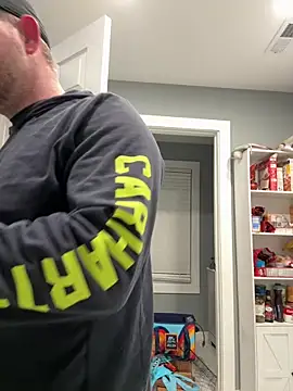 smokeymt420 online show from February 3, 2026, 6:22 am