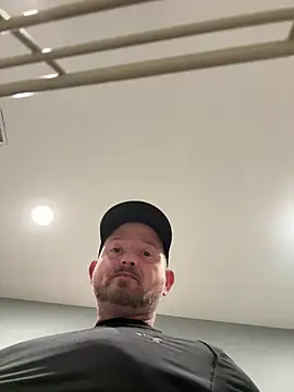 smokeymt420 online show from February 9, 2026, 7:12 am