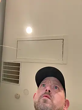 smokeymt420 online show from February 13, 2026, 8:10 am