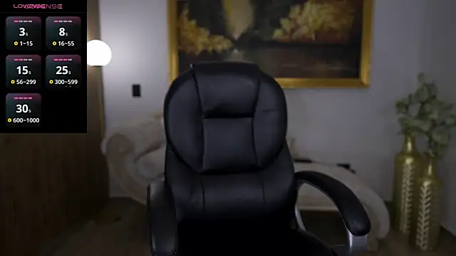 ArianaCruz  online show from November 5, 2025, 9:15 pm