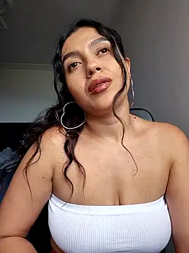 Snapshot of ivanataylor1 chatting on July 30, 2026, 7:13 pm ivanataylor1 online show from July 30, 2026, 7:13 pm
