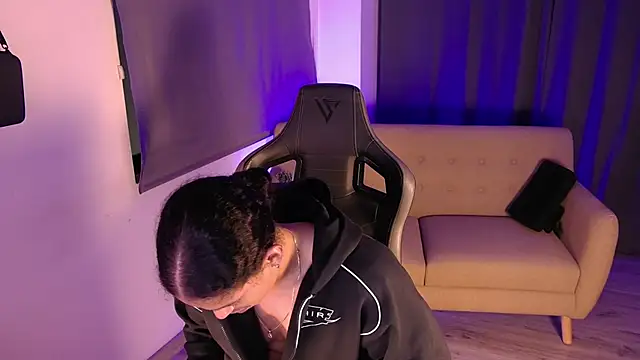 Liam V online show from March 6, 2026, 5:15 am