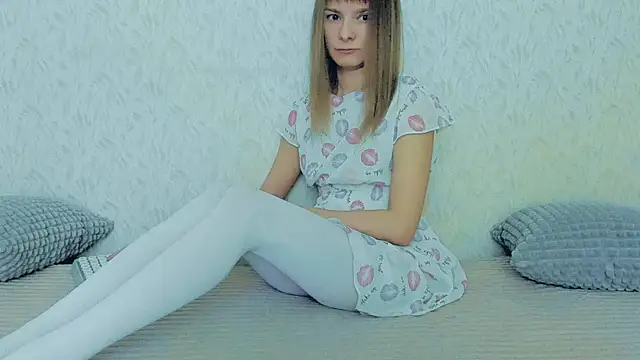 YourCaramel online show from January 25, 2025, 11:23 am