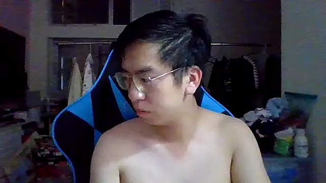 Snapshot of charlie_xdd chatting on March 11, 2025, 12:28 pm charlie xdd online show from March 11, 2025, 12:28 pm