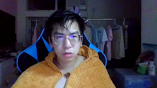 Snapshot of charlie_xdd chatting on March 18, 2025, 1:20 pm charlie xdd online show from March 18, 2025, 1:20 pm