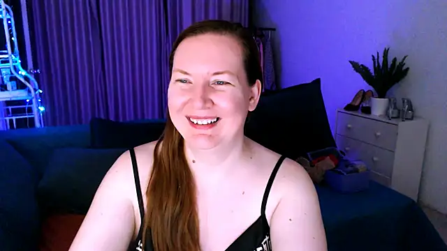 GoddessLara online show from December 26, 2024, 2:01 am