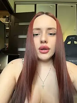 Snapshot of Lisaaan chatting on June 19, 2026, 10:41 am Lisaaan online show from June 19, 2026, 10:41 am