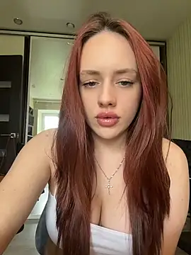 Snapshot of Lisaaan chatting on July 8, 2026, 8:08 am Lisaaan online show from July 8, 2026, 8:08 am