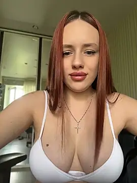 Snapshot of Lisaaan chatting on July 24, 2026, 12:14 pm Lisaaan online show from July 24, 2026, 12:14 pm