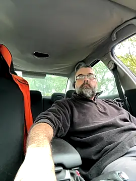 jim470 online show from October 4, 2025, 7:39 am