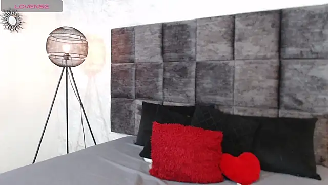 SusanRodriguez  online show from September 29, 2025, 10:14 pm