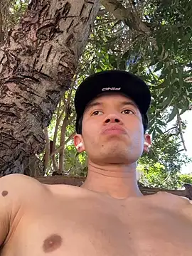 Snapshot of A_santa1 chatting on February 9, 2026, 8:13 pm A santa1 online show from February 9, 2026, 8:13 pm