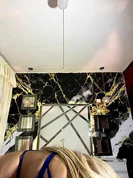 Snapshot of scarlett_sexx69 chatting on December 5, 2025, 11:30 am scarlett sexx69 online show from December 5, 2025, 11:30 am