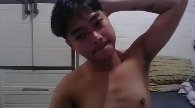 Snapshot of xAsianTwinkx chatting on December 22, 2024, 4:17 am xAsianTwinkx online show from December 22, 2024, 4:17 am