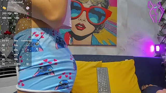 GabiMorgan online show from September 18, 2025, 11:18 pm