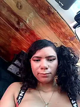 Simone Miller online show from January 14, 2025, 3:36 pm