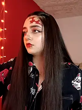 IvonneT online show from October 31, 2025, 3:51 am