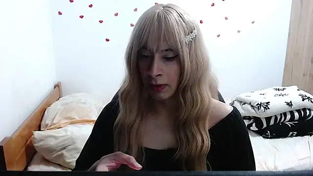 OriannaDomenechi online show from January 4, 2025, 4:12 am