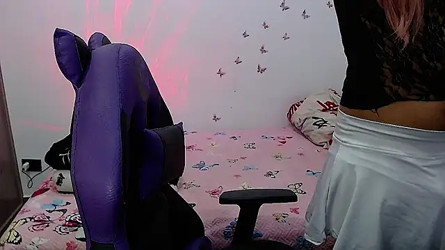 OriannaDomenechi online show from September 24, 2025, 1:09 am