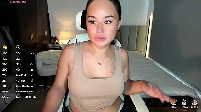 webcumgodess online show from March 9, 2025, 12:42 am