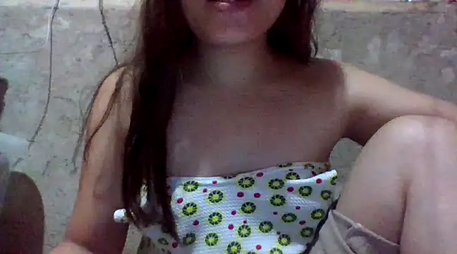 Beatrice143 online show from January 4, 2025, 10:13 pm