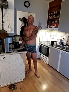 HardSwedee online show from July 25, 2026, 4:48 pm