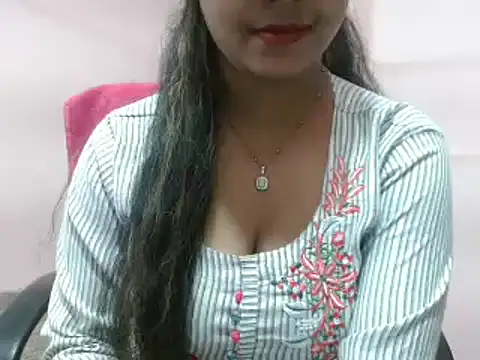 LovingPihu online show from February 7, 2025, 11:23 am