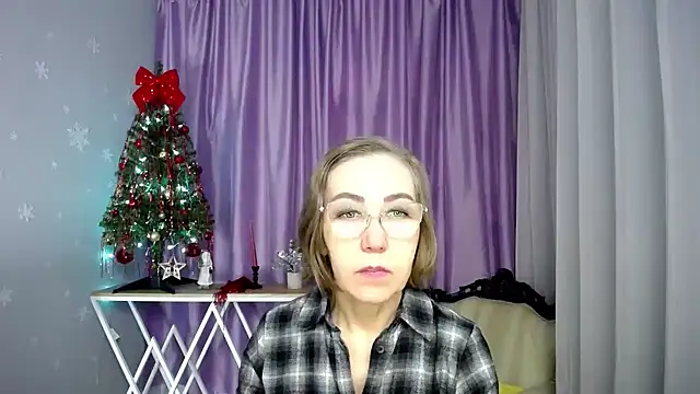 queen a n i online show from February 25, 2026, 6:23 am