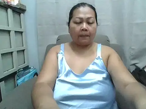 hornyKENDAH online show from July 1, 2026, 3:23 pm