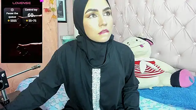 DarshaKhemu online show from January 15, 2025, 8:37 pm