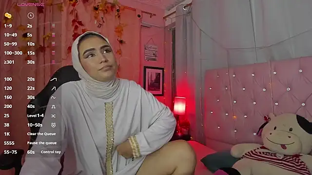 DarshaKhemu online show from March 18, 2025, 8:37 pm