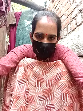 Snapshot of Mohni_Das chatting on July 16, 2026, 3:01 am Mohni Das online show from July 16, 2026, 3:01 am