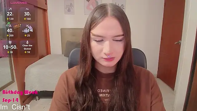 Miley Baker online show from September 20, 2025, 2:18 pm