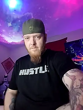 Snapshot of BluestBalls710 chatting on December 3, 2025, 7:27 am BluestBalls710 online show from December 3, 2025, 7:27 am