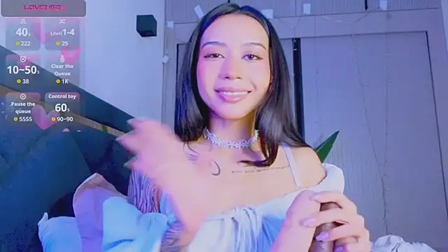 Mia Tin online show from February 4, 2026, 1:50 pm