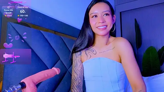 Mia Tin online show from March 23, 2026, 7:29 pm