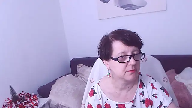ChristaRose online show from December 22, 2024, 6:37 pm