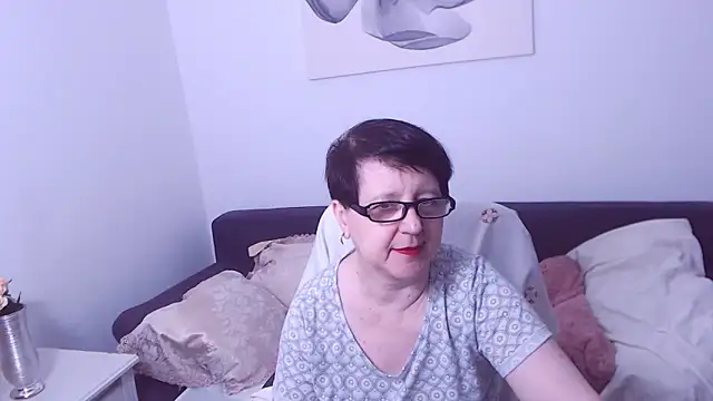 ChristaRose online show from June 4, 2026, 8:04 pm